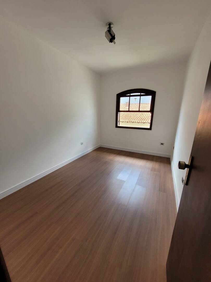 Sobrado, 3 quartos, 229 m² - Foto 4