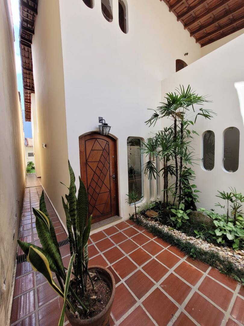 Sobrado, 3 quartos, 229 m² - Foto 6