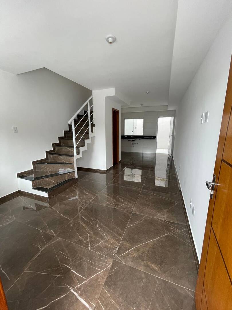 Sobrado, 2 quartos, 80 m² - Foto 1