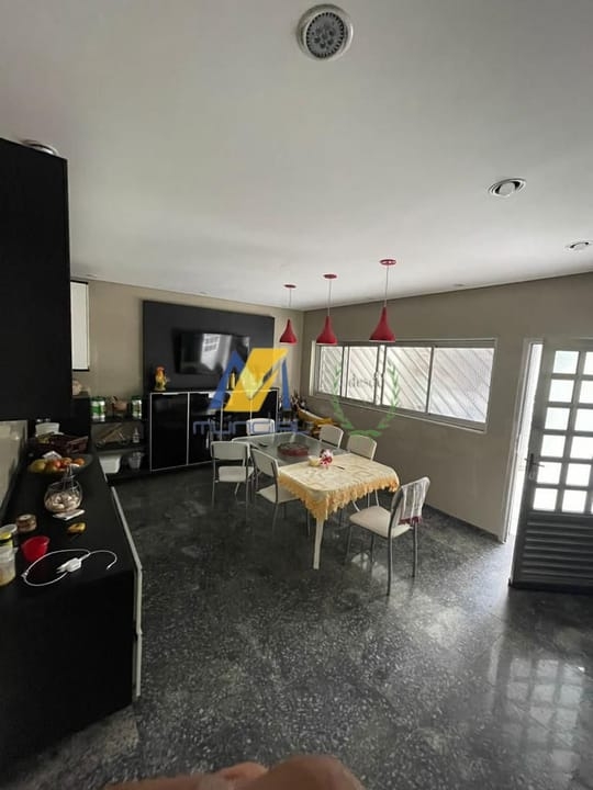 Casa, 4 quartos, 300 m² - Foto 2