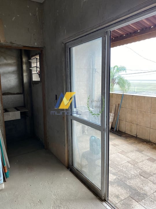 Casa, 3 quartos, 185 m² - Foto 2