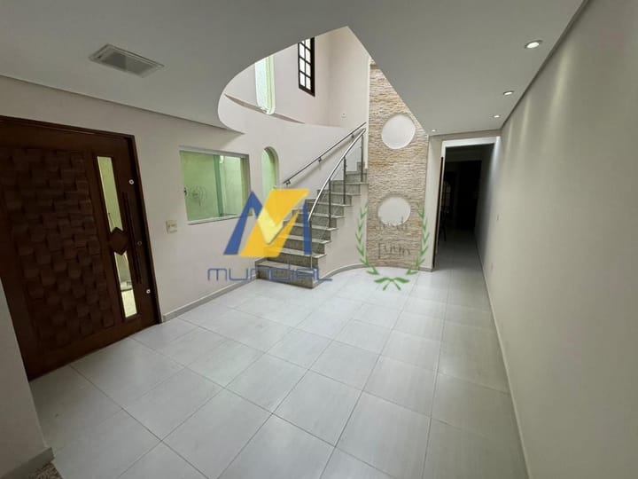 Casa, 4 quartos, 264 m² - Foto 1