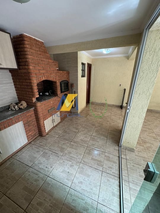 Casa, 4 quartos, 264 m² - Foto 2