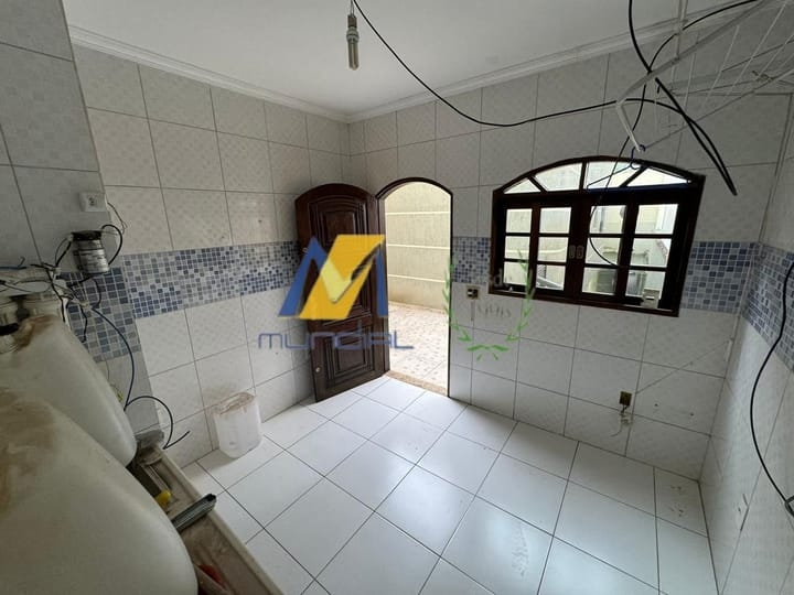 Casa, 4 quartos, 264 m² - Foto 13
