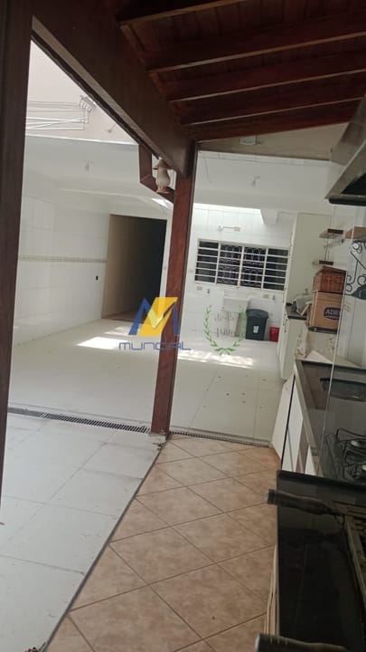 Sobrado, 4 quartos, 359 m² - Foto 5