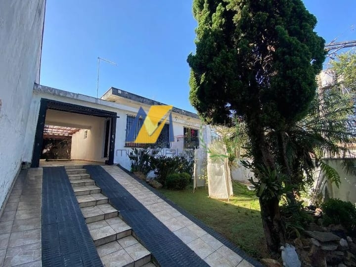 Casa, 2 quartos, 228 m² - Foto 1