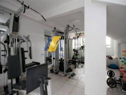 Casa para Venda em Santana de Parnaíba - 5