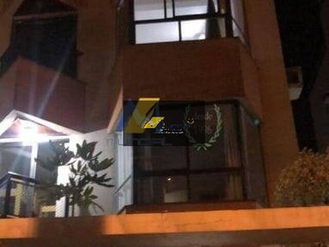 Apartamento para Venda em Guarujá - 2
