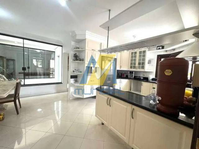 Sobrado para Venda em Santo André - 2