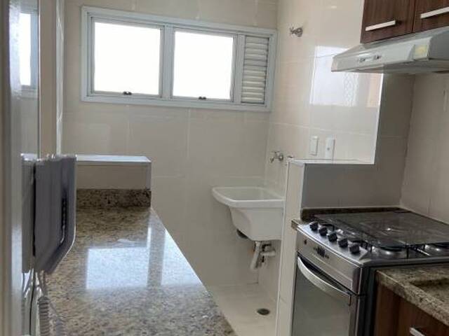 Venda em casa branca - Santo André