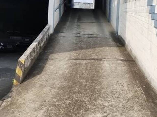 Galpão para Venda em Santo André - 5
