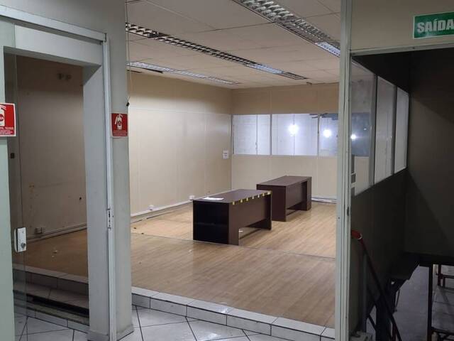 Galpão para Venda em Santo André - 4