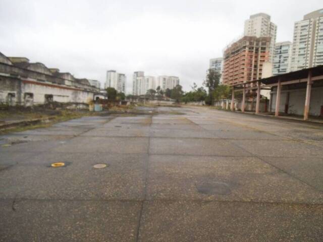Terreno para Venda em São Paulo - 2