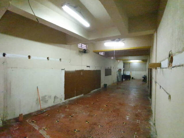 #2417 - Salão Comercial para Venda em São Paulo - SP - 1