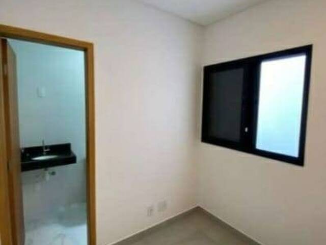 Sobrado para Venda em Santo André - 4