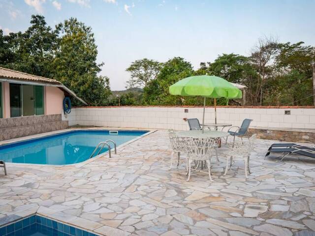 Casa para Venda em São Roque - 3