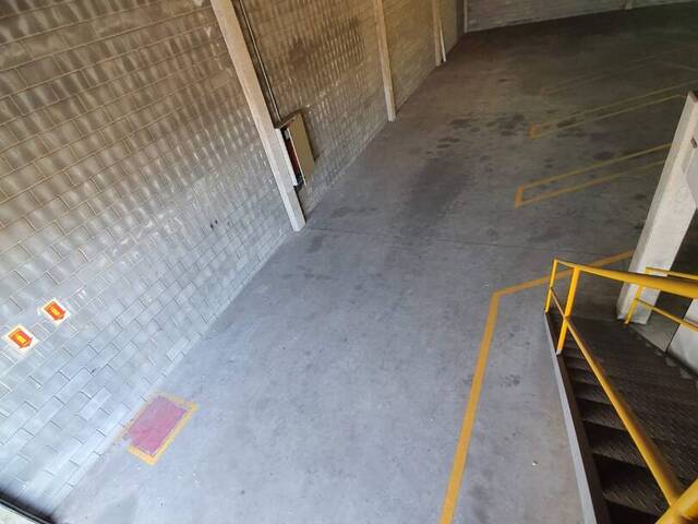 Galpão para Venda em Santo André - 4