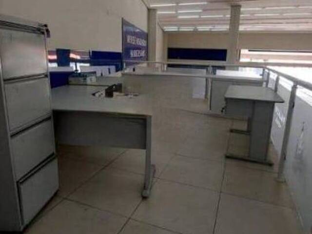 Galpão para Venda em Santo André - 5