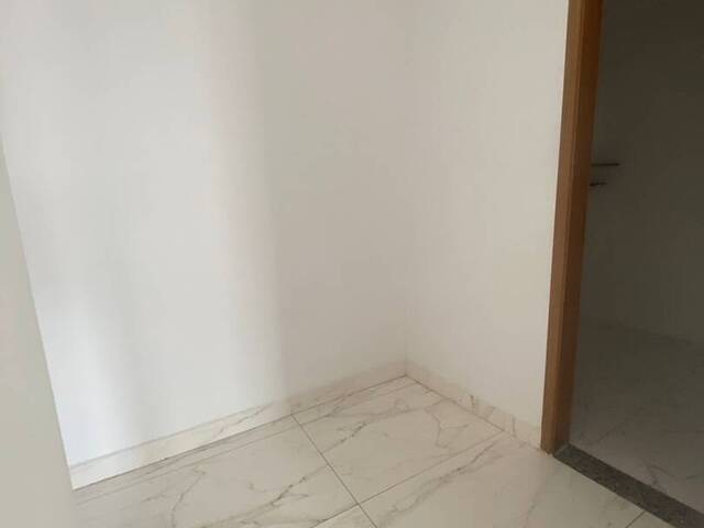 Apartamento para Venda em Santo André - 2