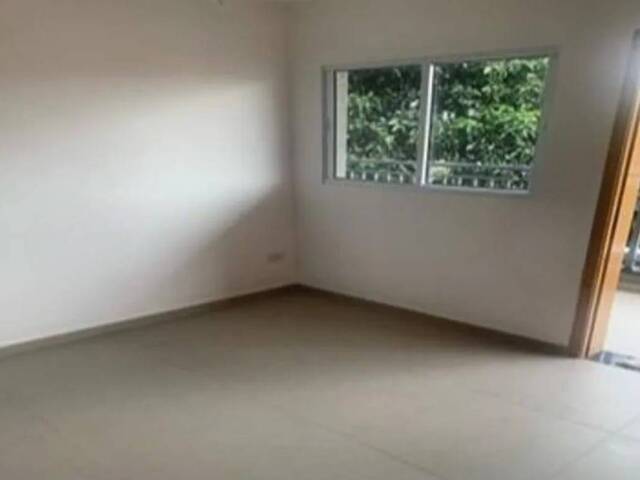  em  - 