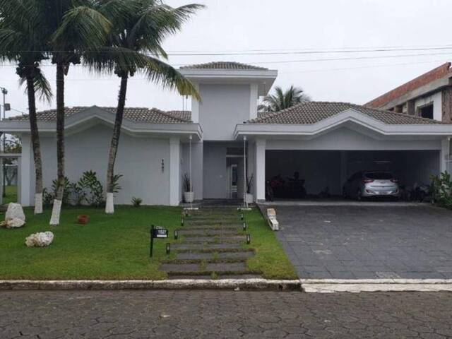 #CA0074 - Casa para  em Guarujá - SP - 3