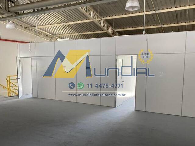 Galpão para Venda em Santo André - 3