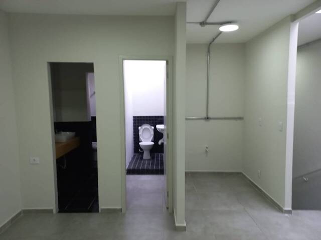 Galpão para Venda em São Paulo - 2