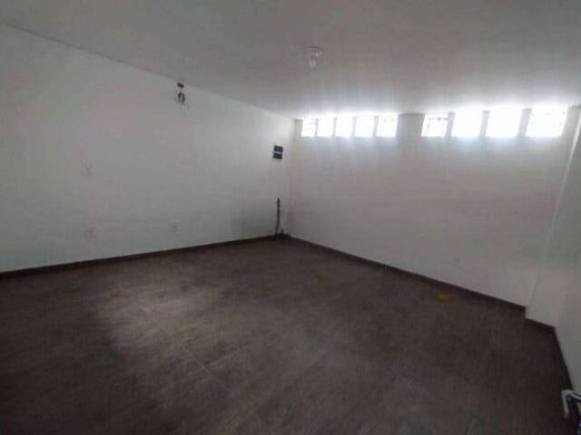 Galpão para Venda em Santo André - 4