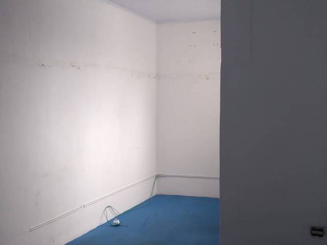  em  - 
