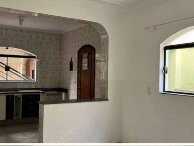 Sobrado para Venda em Santo André - 3