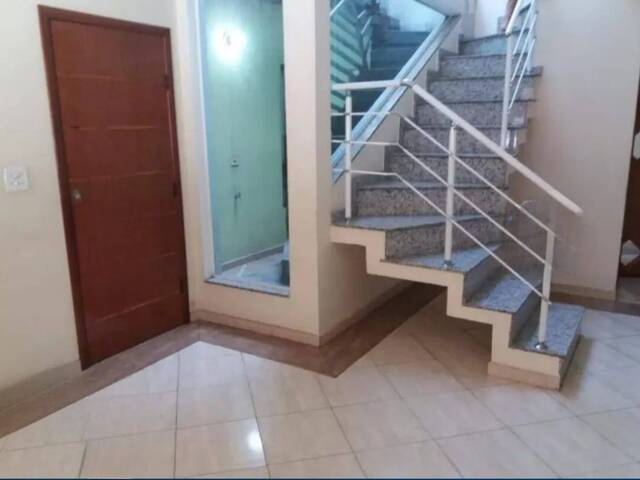 Sobrado para Venda em Santo André - 5