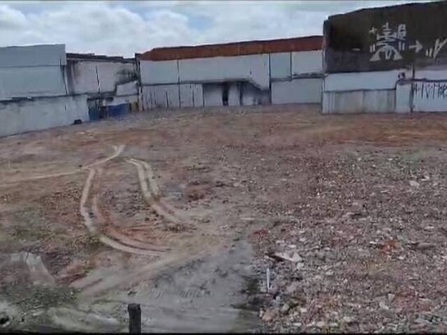 Terreno para Venda em Suzano - 4