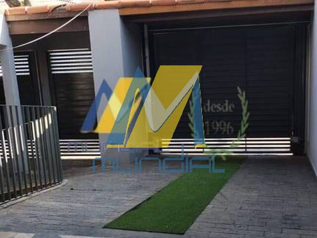 Sobrado para Venda em Santo André - 3