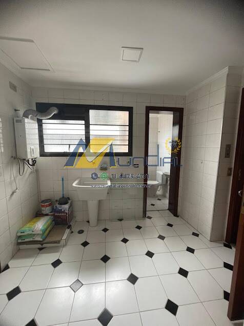 Apartamento, 4 quartos, 238 m² - Foto 2