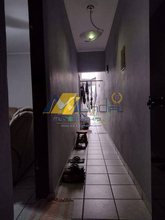 Casa, 3 quartos, 210 m² - Foto 4
