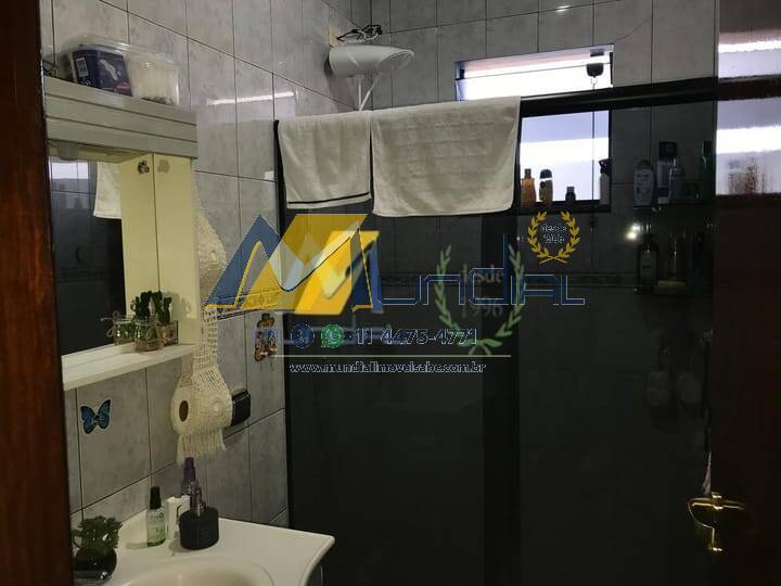 Casa, 3 quartos, 210 m² - Foto 13