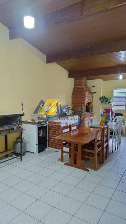Casa, 3 quartos, 261 m² - Foto 13