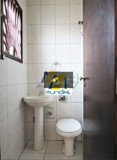 Casa, 4 quartos, 252 m² - Foto 27