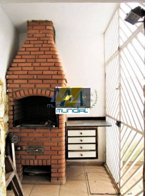 Casa, 4 quartos, 252 m² - Foto 29