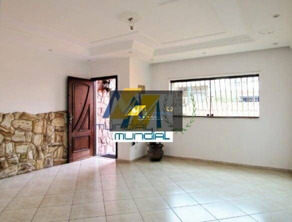 Casa, 4 quartos, 252 m² - Foto 30