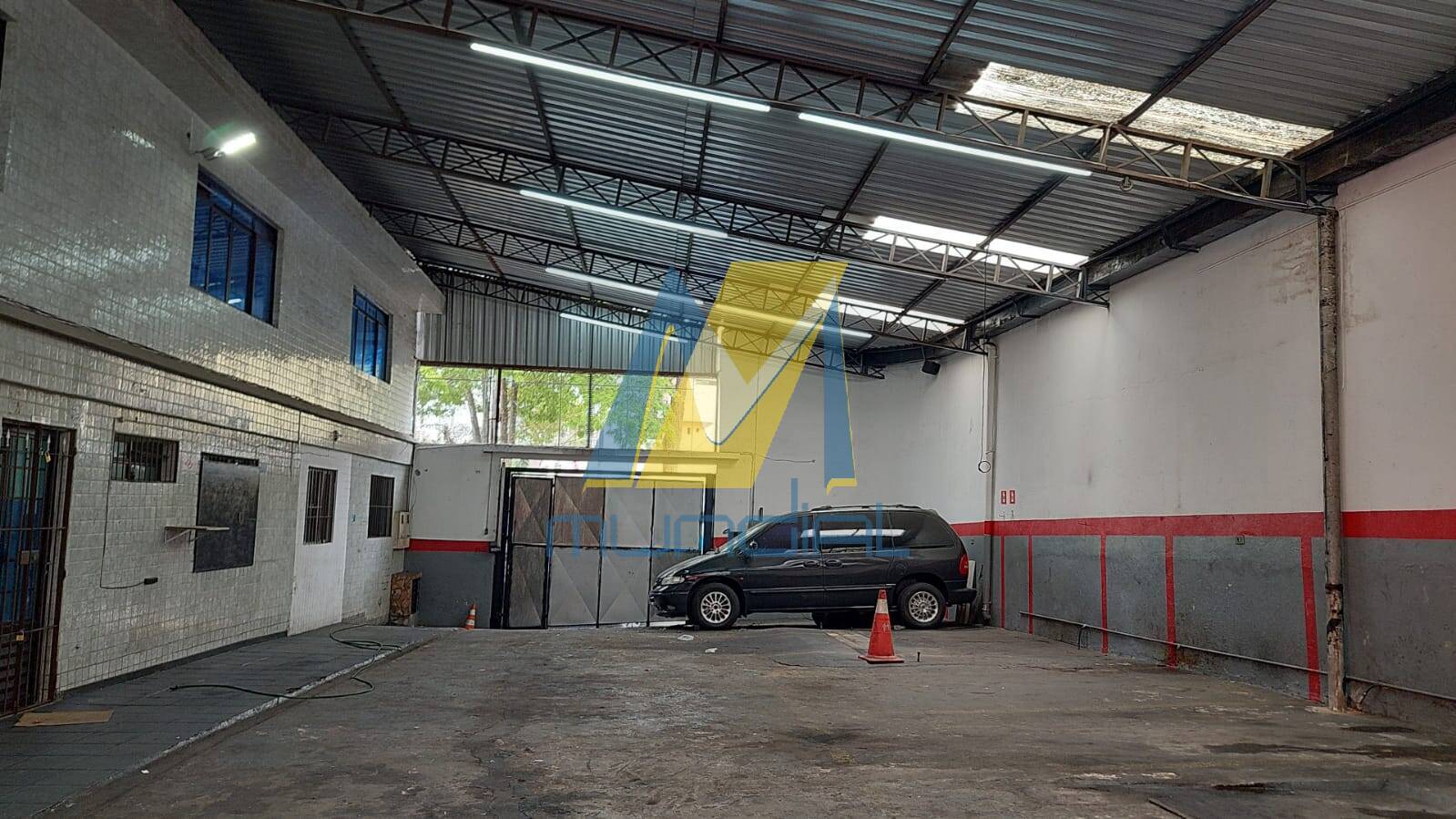 Depósito-Galpão, 392 m² - Foto 1