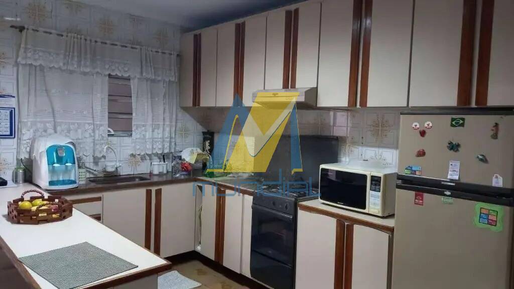 Casa, 3 quartos, 310 m² - Foto 3