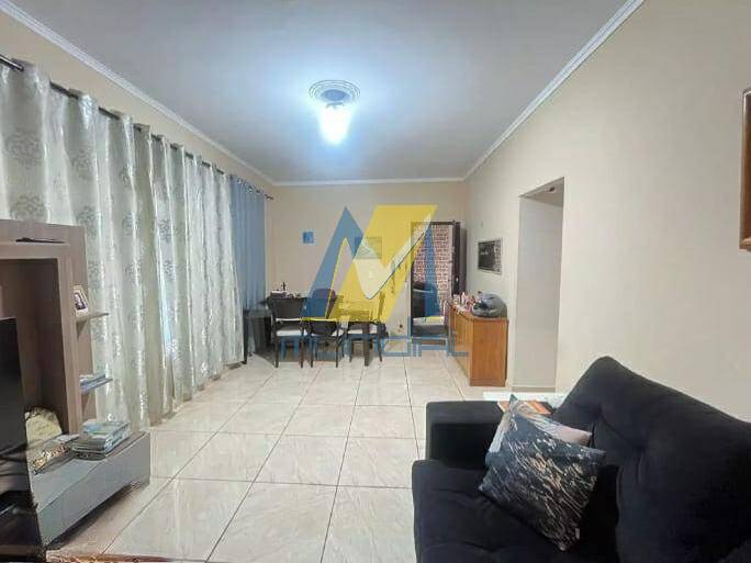 Casa, 3 quartos, 220 m² - Foto 9