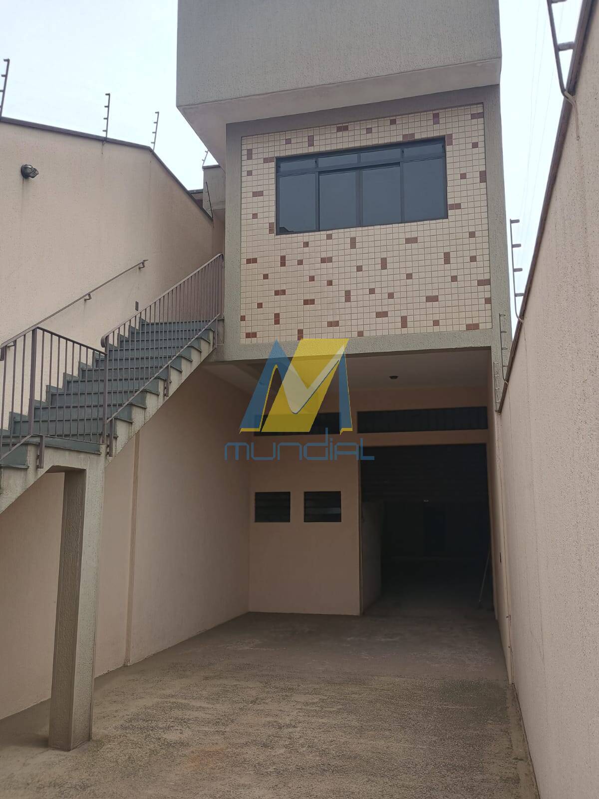 Loja-Salão, 244 m² - Foto 1