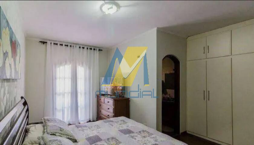 Casa, 4 quartos, 200 m² - Foto 1