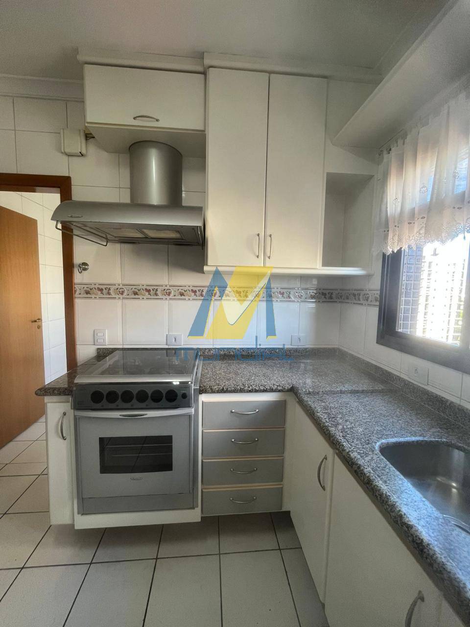 Apartamento, 3 quartos, 207 m² - Foto 4