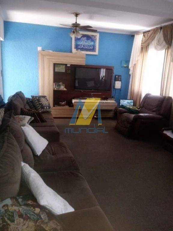 Sobrado, 3 quartos, 182 m² - Foto 1