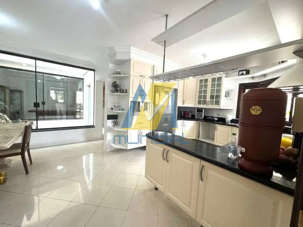 Sobrado, 4 quartos, 495 m² - Foto 2