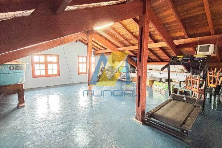 Casa, 4 quartos, 339 m² - Foto 34