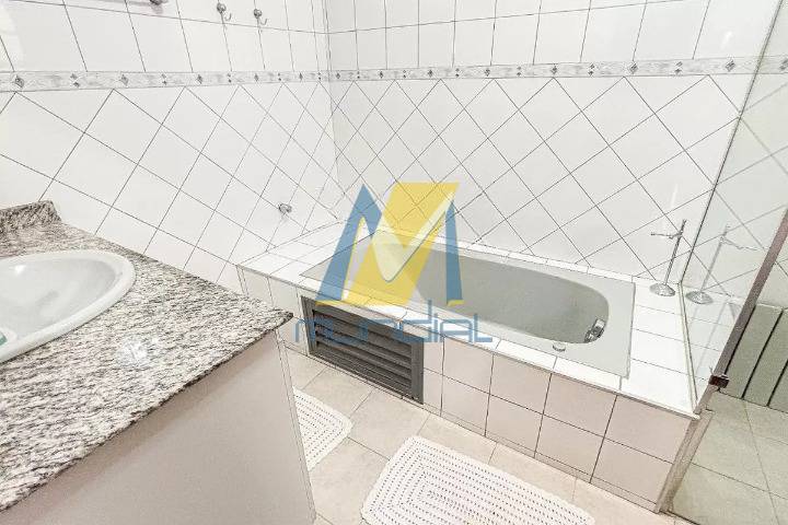 Casa, 4 quartos, 339 m² - Foto 48